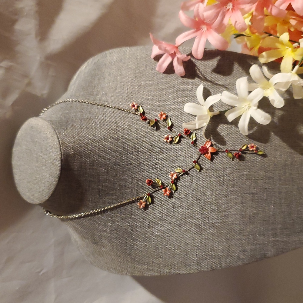 Floral Necklace with Red and Green Accents
